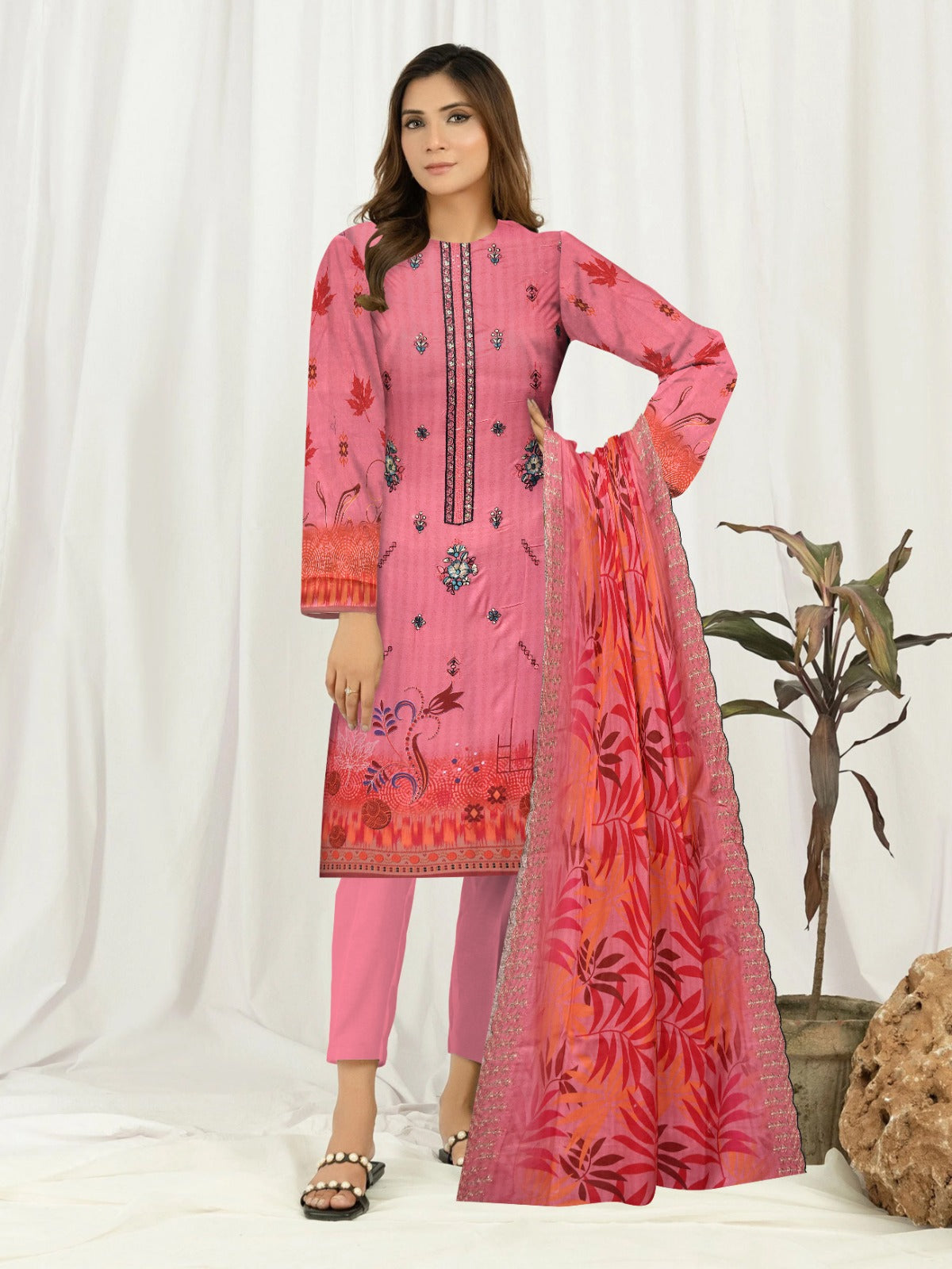 Pattrang Lawn Collection 2025 – Volume 214 - 03